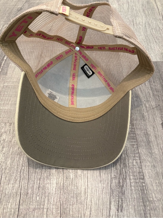 YETI Logo Patch Low Pro Trucker Hat – Beige/Cream with Pink Embroidered Patch main image 5